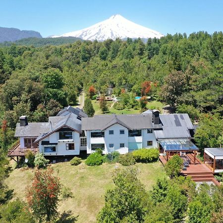 Bambu Lodge Пукон Екстер'єр фото